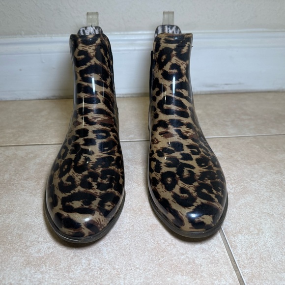 J. Crew Leopard Print Chelsea Rain Boots - Picture 3 of 8